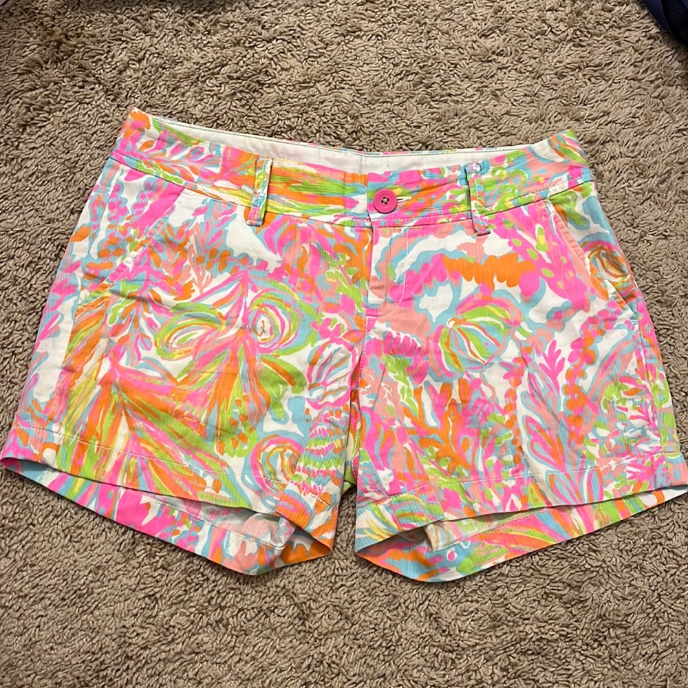 Lilly Pulitzer Callahan short - Picture 1 of 4